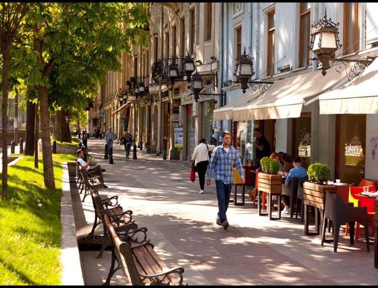 טביליסי Rustaveli Apartment City Centre מראה חיצוני תמונה