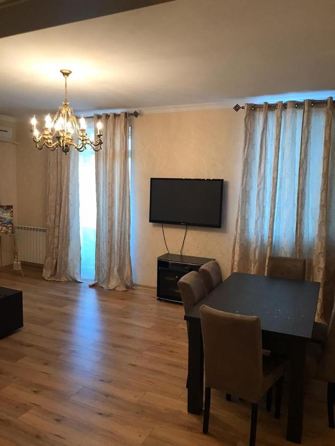 טביליסי Rustaveli Apartment City Centre מראה חיצוני תמונה