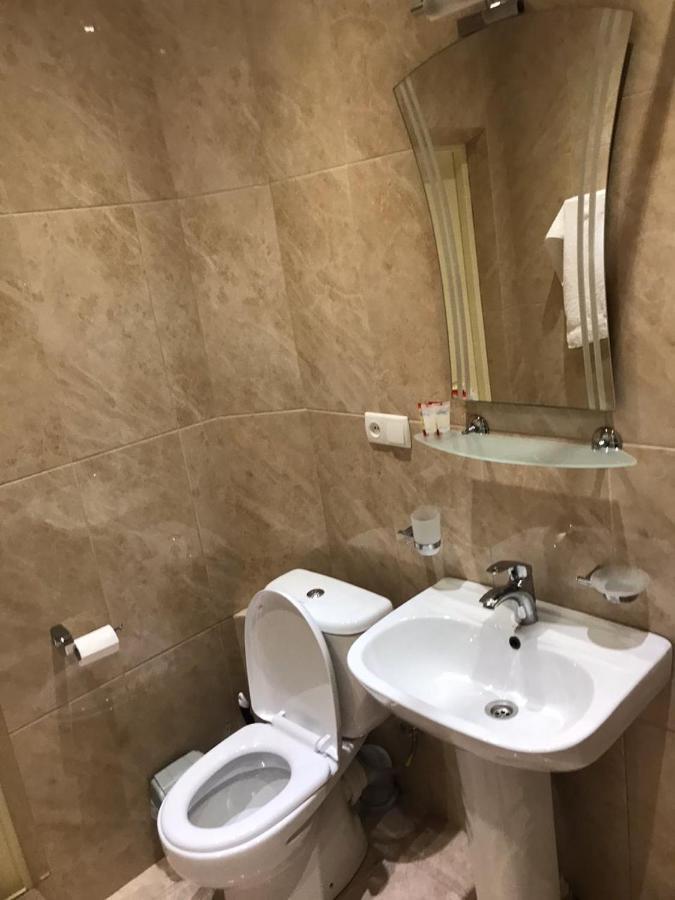 טביליסי Rustaveli Apartment City Centre מראה חיצוני תמונה
