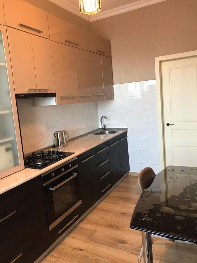 טביליסי Rustaveli Apartment City Centre מראה חיצוני תמונה